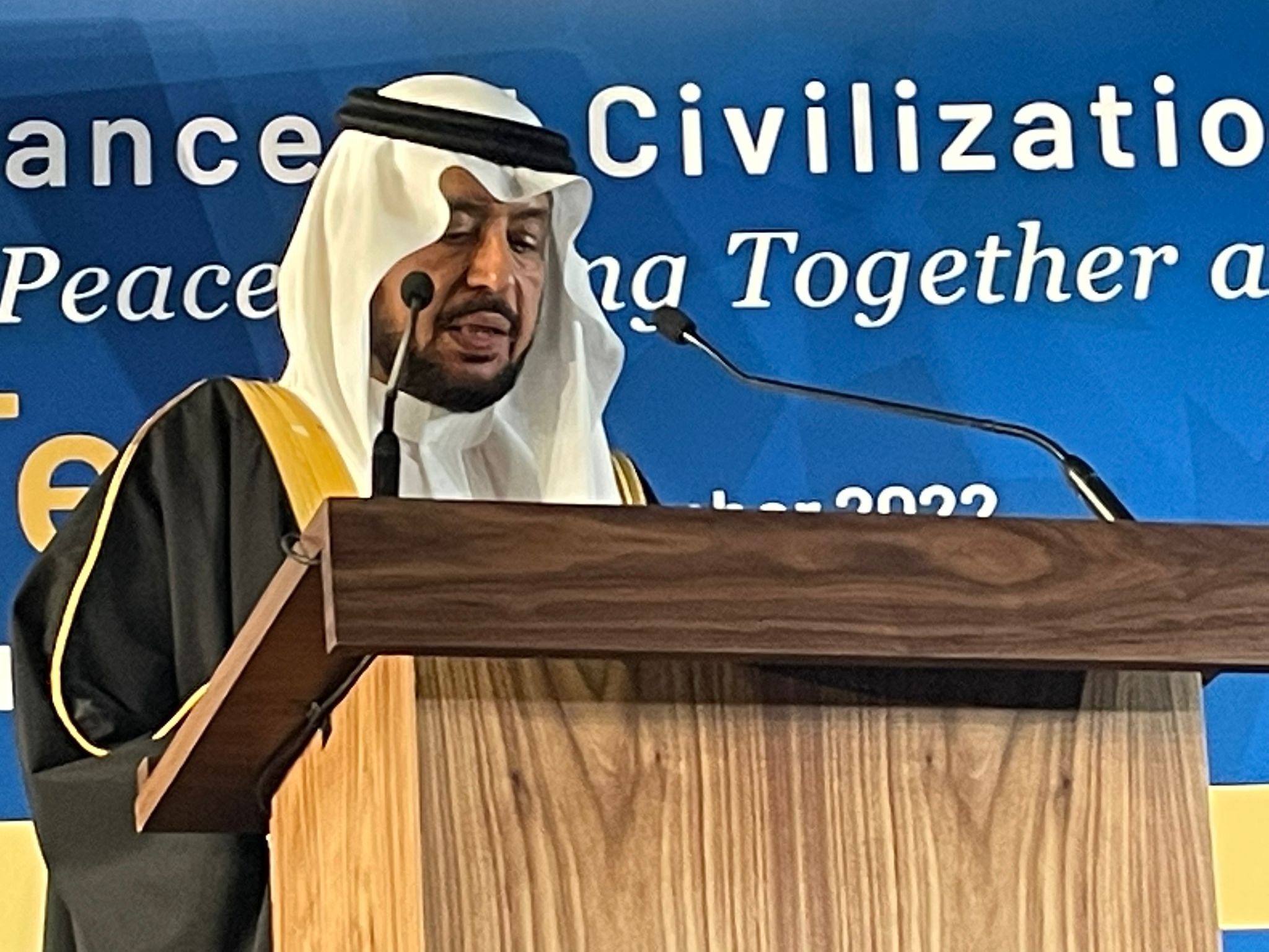Mewakili Yang Mulia Syekh Dr.Mohammed bin Abdulkarim Al-Issa  , Yang Mulia Wakil Sekretaris Jenderal, Dr. Abdul Rahman Al-Zaid, berpartisipasi dalam : Pertemuan Forum Global Aliansi Peradaban PBB, yang diadakan di kota Fas, Maroko, di hadapan Sekre
