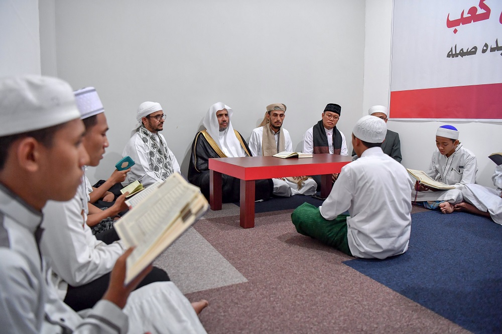 لغت قرآن سب کے لئے پروگرام کے تحت: الحمد اللہ رابطہ عالم اسلامی  عربی زبان کو عالمی سطح پر متعارف کرانے کے پروگراموں کے تسلسل کو یقینی بنارہی ہے