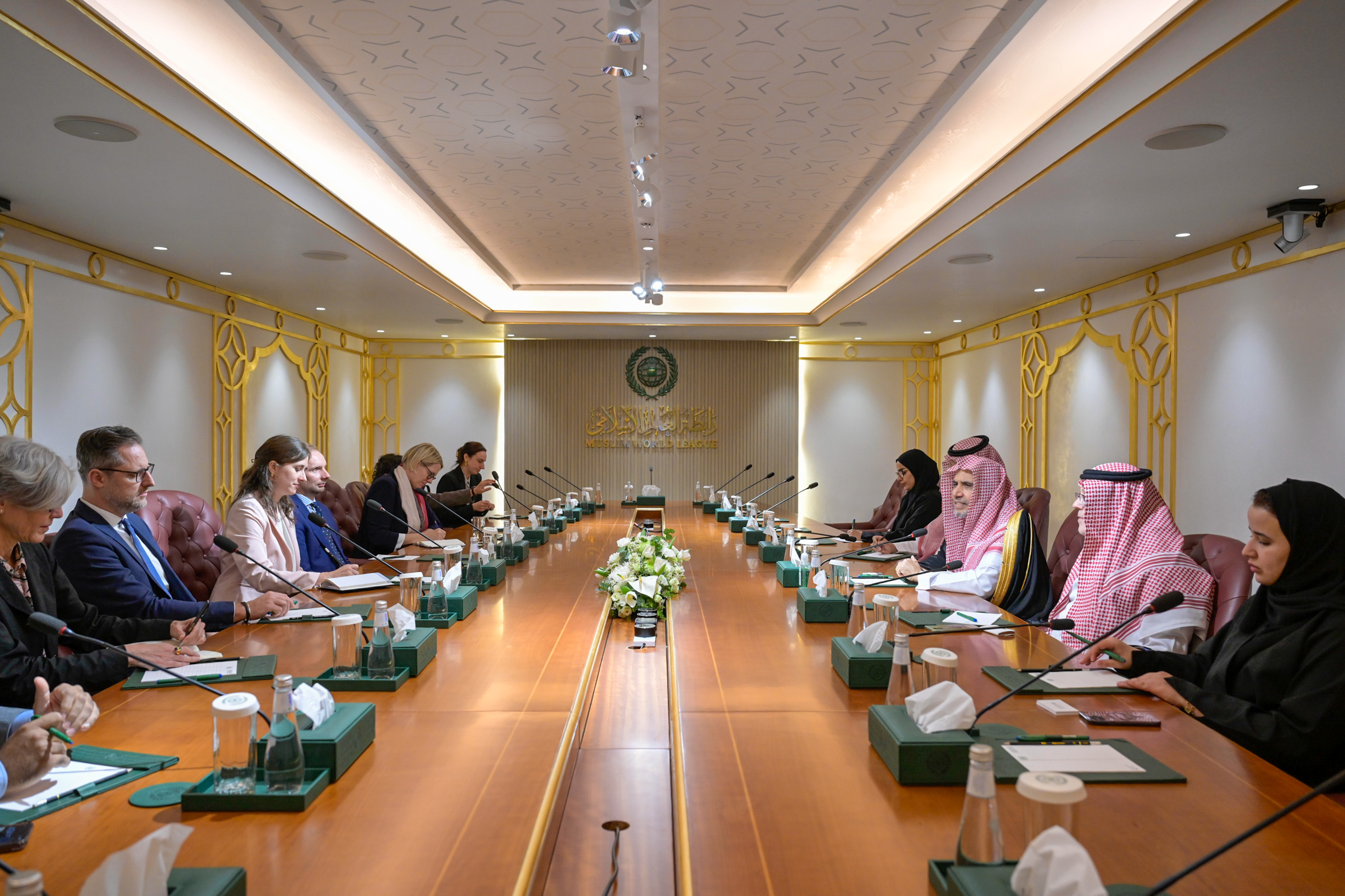 H.E. Secretary-General of the MWL Meets with a Delegation of German Intellectual Leaders Representing Various Research Institutions and Think Tanks