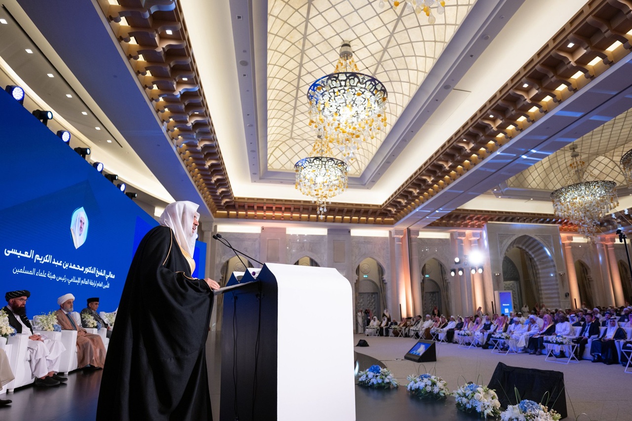 تُواصل ⁧‫رابطة العالم الإسلامي‬⁩ جهودَها في تعزيز وحدة الأمّة الإسلامية، ونبْذ أسباب الفُرقة والاختلاف، وترسيخ قِيَم الاحترام والتفاهم بين مختلف المذاهب الإسلامية، وذلك من خلال مُؤتمراتِها ومبادراتها وبرامجها