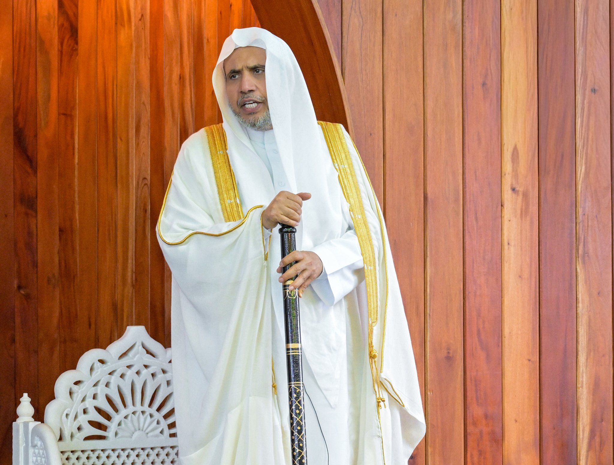 اليوم مِن على مِنبَر جامِع الرحمن في "أوكلاند".. وبعد افتتاحه الرسمي: ‏ألقى معالي الأمين العام، رئيسُ هيئة علماء المسلمين، فضيلةُ الشيخ د.⁧‫محمد العيسى‬⁩ ‬⁩، خطبةَ الجُمعة