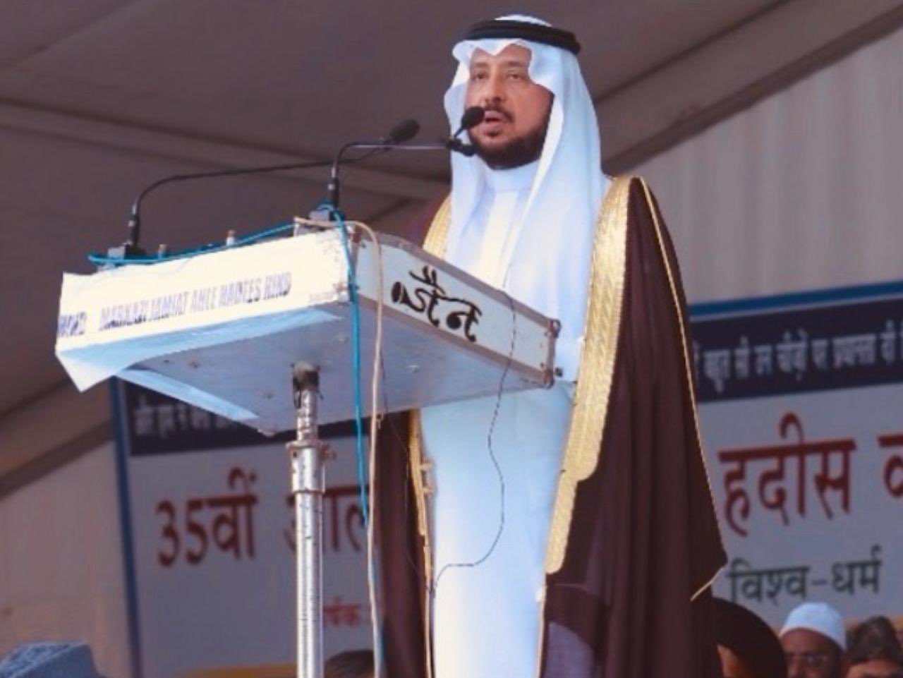 به نمایندگی از جناب دبیرکل و رئیس انجمن علمای مسلمان، آقاي دكتر شيخ محمد العیسی : جناب دکتر عبدالرحمن الزید، معاون دبیرکل، سخنرانی سازمان همبستگی جهان اسلام را در جلسه افتتاحیه کنفرانس انجمن مرکزی اهل حدیث در هند ایراد کرد.