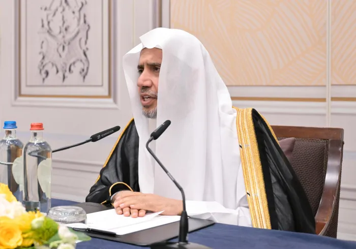التقى معالي الأمين العام، رئيسُ هيئة علماء المسلمين، فضيلةُ الشيخ د. ⁧‫محمد العيسى‬⁩ ‬⁩، في العاصمة البلجيكية "بروكسل"، قياداتِ المُكَوِّن الإسلامي في بلجيكا، وعددًا من فعالياتِه المُجتمعية