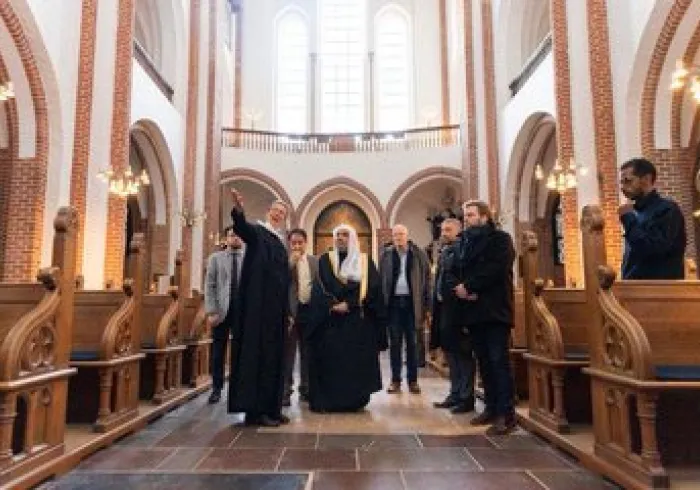 "Notre mission consiste notamment à construire des partenariats entre musulmans, juifs, chrétiens et personnes de toutes convictions, qui partagent les valeurs communes de paix et solidarité et qui rassemblent leurs communautés autour de celles-ci. » Mohammad Alissa