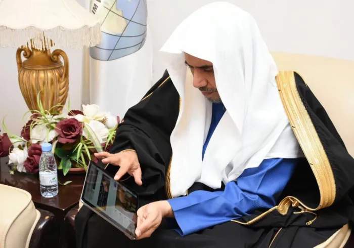 معالي أمين عام الرابطة يدشن البوابة الالكترونية الجديدة للرابطة، والتبويب الجديد لصحيفة (معاد) على شبكة الإنترنت