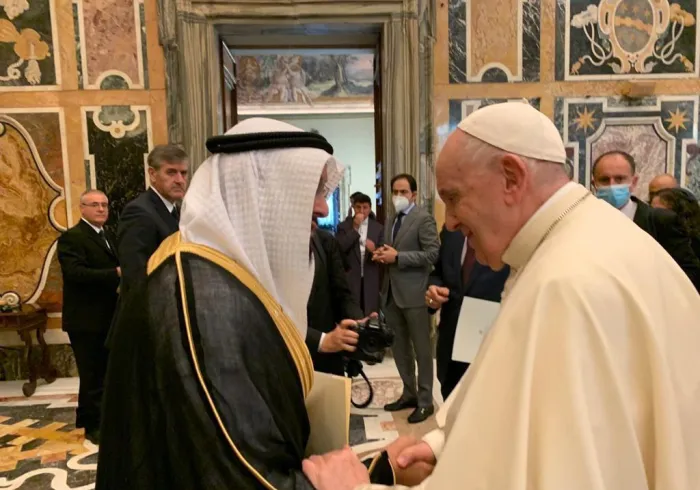 نيابة عن معالي الأمين العام رئيس هيئة علماء المسلمين الشيخ د. محمد العيسى، د. عبد العزيز سرحان يشارك في مؤتمر: "نداء الأديان من أجل الميثاق العالمي للتعليم"