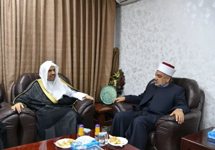 ‏سماحة المفتي العام في المملكة الأردنية الهاشمية الدكتور محمد الخلايلة يستقبل في مكتبه بعمّان معالي أمين عام رابطة العالم الإسلامي‬.