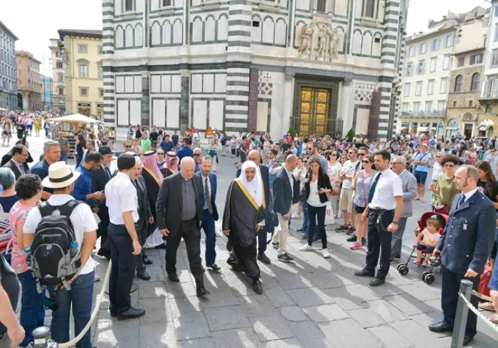  Appreciating the holy places of other religions is a key part of building bridges between faiths