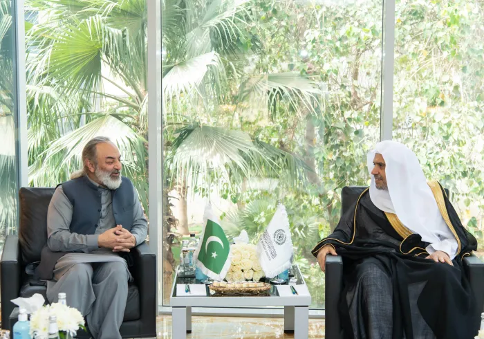 استقبل معالي الأمين العام الشيخ د.محمد العيسى -في مكتبه بالرياض- سعادة سفير جمهورية باكستان الإسلامية لدى المملكة العربية السعودية، السيد أمير خرم راتهور.