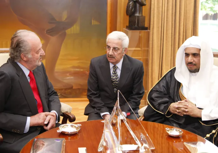 His Majesty King Emeritus Juan Carlos of Spain hosts His Excellency Sheikh Dr. Mohammed bin Abdul Karim Al-Issa at the Palace of Zarzuela in Madrid