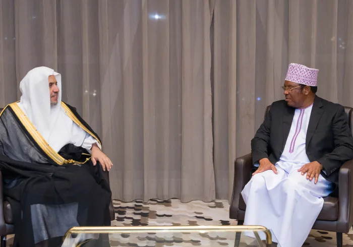 His Excellency Sheikh Dr. Mohammad bin Abdulkarim Al-Issa meets with His Excellency the Prime Minister of the United Republic of Tanzania, Mr. Kassim Majaliwa