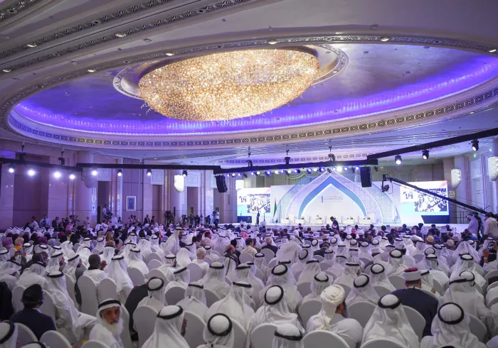 معالي الأمين العام مخاطباً المؤتمر العالميّ لـ منتدى تعزيز السلم في أبوظبي