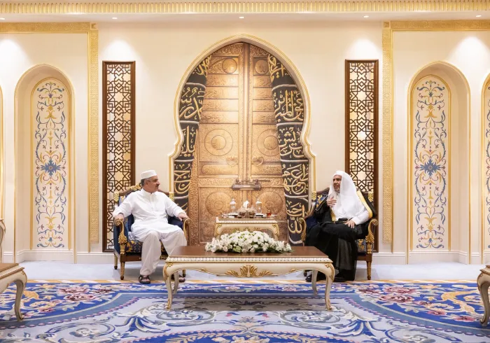 ‏استقبل معالي الأمين العام رئيس هيئة علماء المسلمين، الشيخ د.⁧‫محمد العيسى‬⁩‬⁩ مساء اليوم، معالي رئيس المحكمة العليا بجمهورية باكستان الإسلامية، القاضي يحيى أفريدي