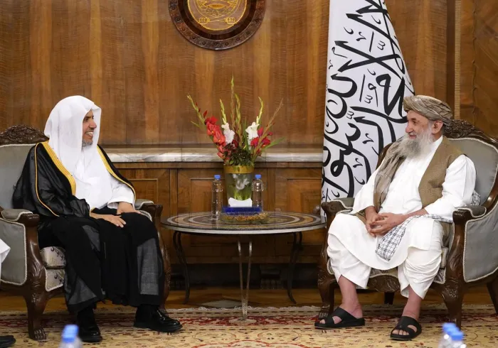 در چارچوب استقبالی باشکوه از نخستین سفر رسمی سازمان همبستگی جهان اسلام به افغانستان.. نخست‌وزیر افغانستان از دبیرکل سازمان همبستگی جهان اسلام در پایتخت «کابل» استقبال کرد