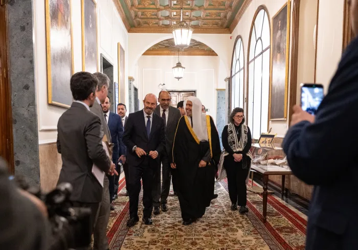 رئيس مجلس الشيوخ الإسباني يستقبل الأمين العام لرابطة العالم الإسلامي