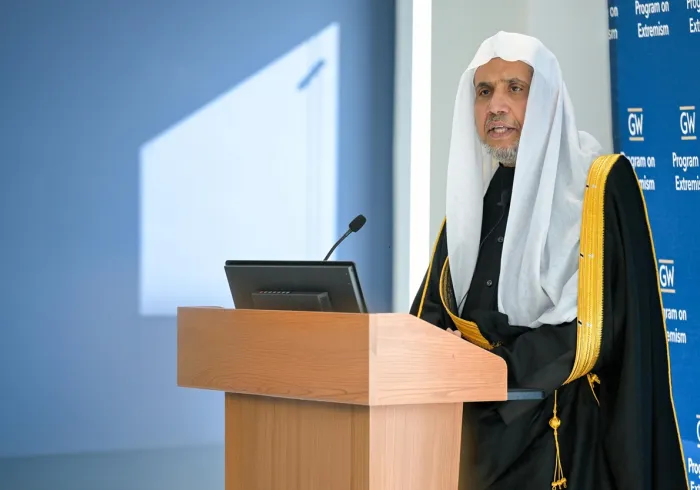 بدعوةٍ من رئيستها وبحضور الأكاديميين ومراكز البحوث  د. العيسى يحاضر في جامعة جورج واشنطن عن "الكراهية .. وقيم الإسلام تجاه أتباع الأعراق والأديان"