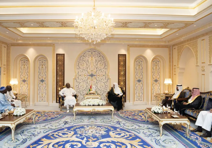 دیشب ما در سازمان همبستگی جهان اسلام، از دیدار جناب آقای عمر سیسوکو آمبالو رئیس جمهور گینه بیسائو ، و بازدید وی از پایگاه سازمان همبستگی جهان اسلام در مکه مکرمه