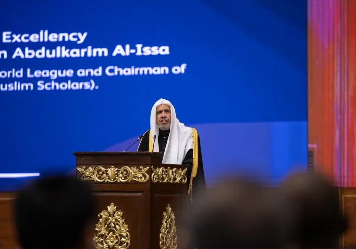 معالي الأمين العام، رئيس هيئة علماء المسلمين، فضيلة الشيخ د.محمد العيسى‬⁩‬⁩ ‏خلال إطلاق ⁧‫مبادرة تعليم الفتيات ‬⁩ في المجتمعات المسلمة من العاصمة الباكستانية "إسلام آباد"