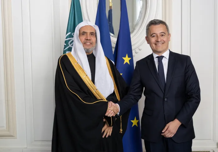 في سياق تلبية فضيلته لدعوة كبرى مراكز الفكر والدراسات ذات الحضور والتأثير العالمي؛ لاستعراض عددٍ من القضايا المعاصرة والمستجدّة ذات الصّلة بمهام الرابطة
