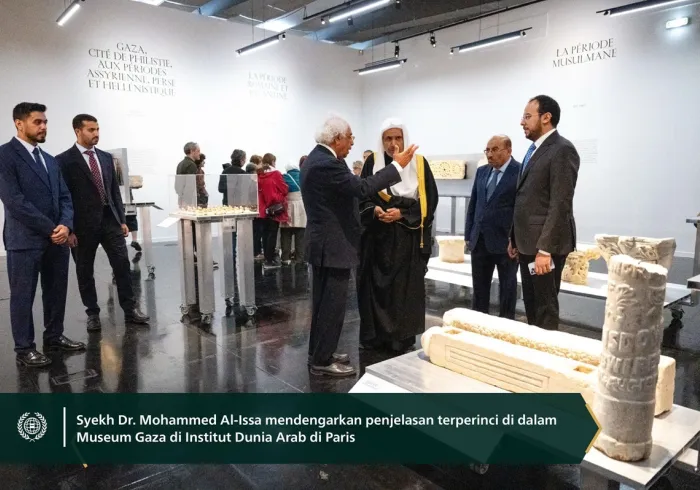 Sori hari ini, meliputi kunjungan penting ke museum pertama sejenisnya untuk Gaza yang "terluka", mendokumentasikan sejarah peradabannya yang panjang, disertai dengan foto dan film monumen-monumen bersejarah