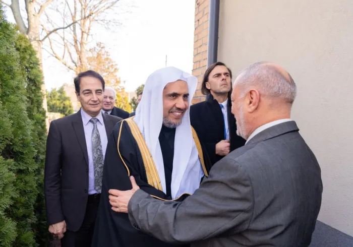 HE Dr. Mohammad Alissa was welcomed to Tatarska St. Mosque this afternoon as he arrived with dignitaries from the MWL and delegates from AJCGlobal to attend prayer