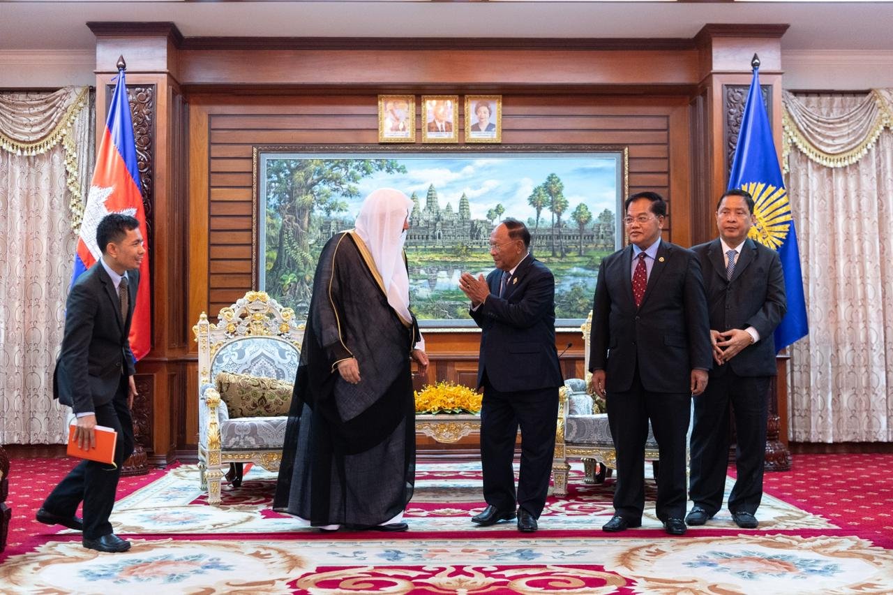Mohammad Alissa rencontre des responsables politiques et religieux cambodgiens