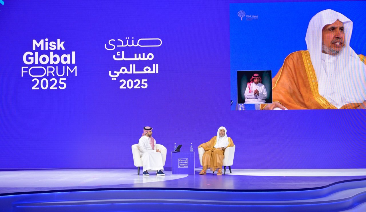 معالي الشيخ د.⁧‫محمد العيسى‬⁩ ⁦‪‬⁩، الأمين العام لرابطة العالم الإسلامي، رئيس هيئة علماء المسلمين، متحدثًا رئيسيًّا في نسخة هذا العام من منتدى "مسك" العالمي