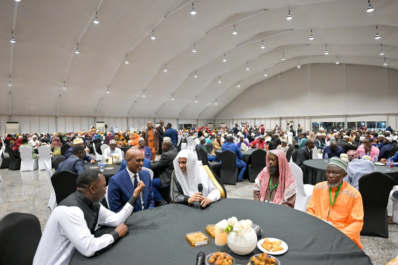Dr. Al-Issa Menghadiri Acara Buka Puasa Bersama Komunitas Muslim di Rwanda