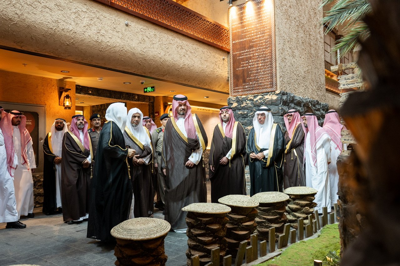 أمير منطقة المدينة المنورة يُدشّنُ المرافقَ الحديثةَ للمقرِّ الرئيس للمتحف الدولي للسيرة النبوية