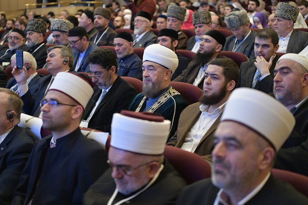 رابطہ عالم اسلامی کی کانفرنس ”اسلام رحمت اور امن کا پیغام ہے“ نے 43 ممالک کی دینی قیادت کی چیدہ شخصیات